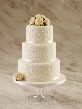 lace wedding cake